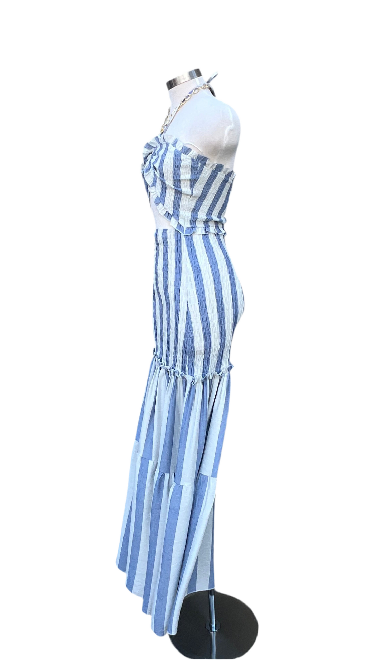 Blue and white lines stretch dress