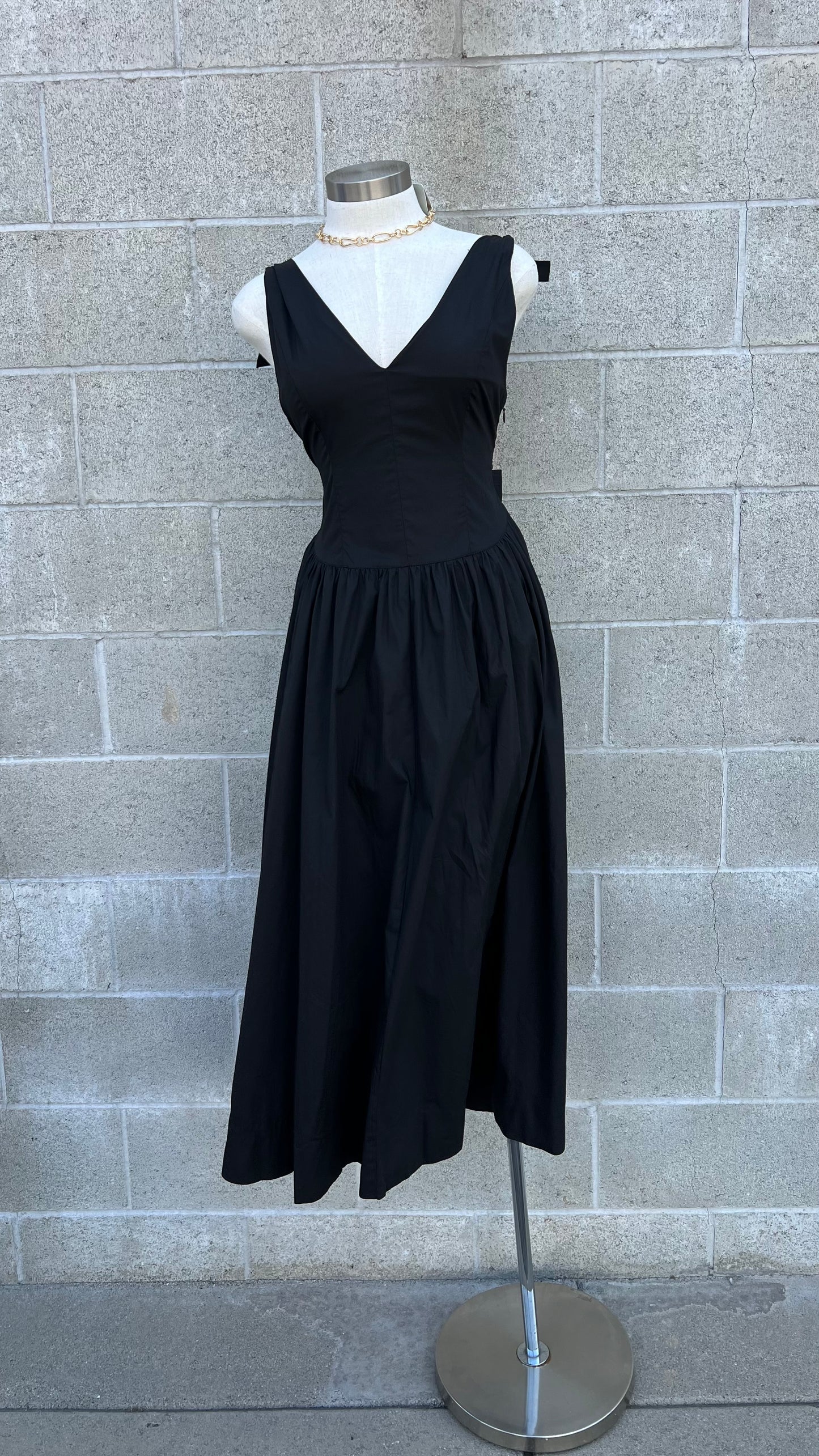 Black dress