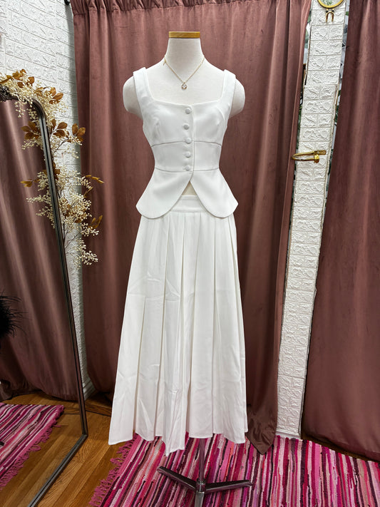 Blouse and long skirt white set