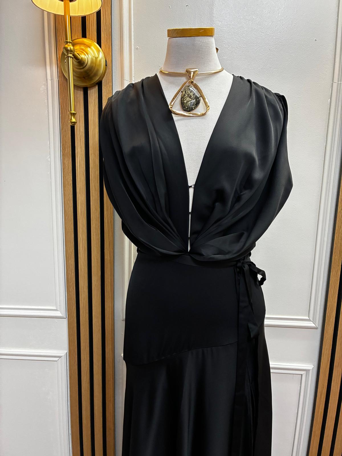 Noir Allure Gown