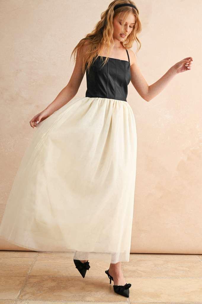 Noir & Ivory Dreams Dress