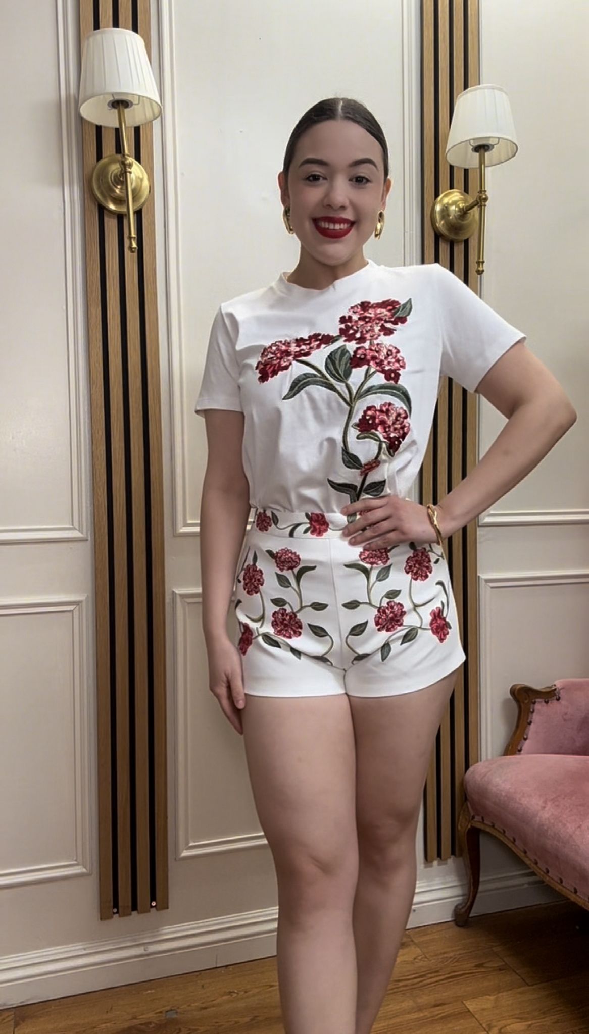 Scarlet Garden Embroidered set