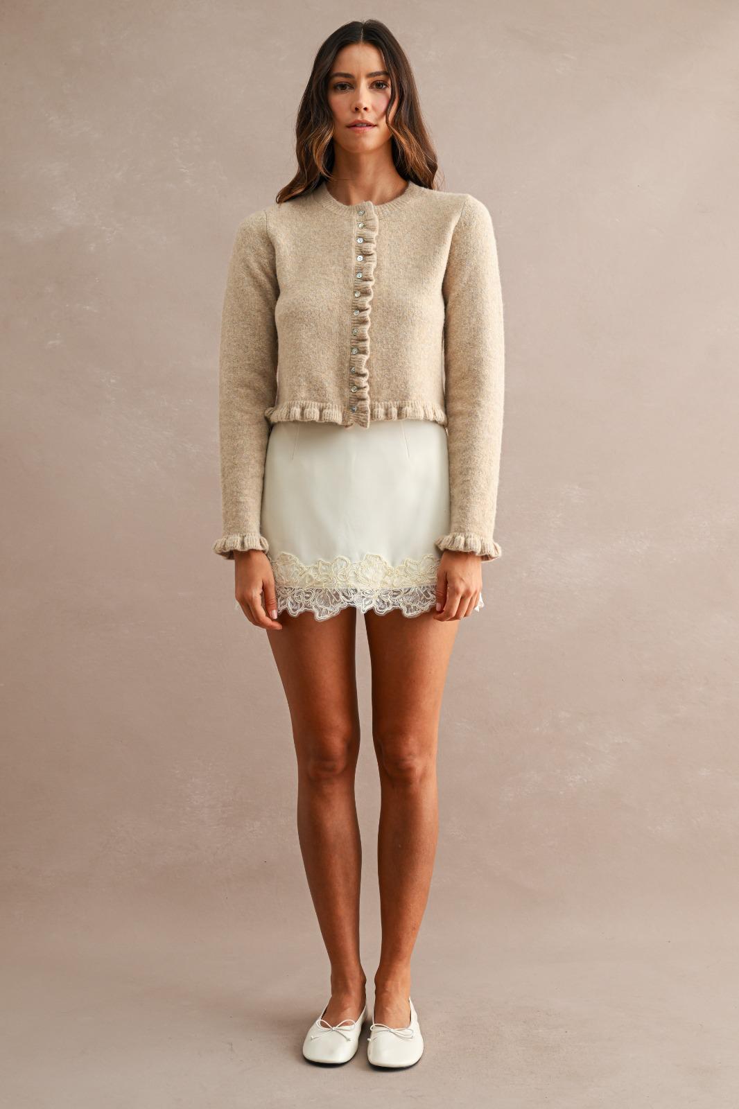 Cream Romance Mini