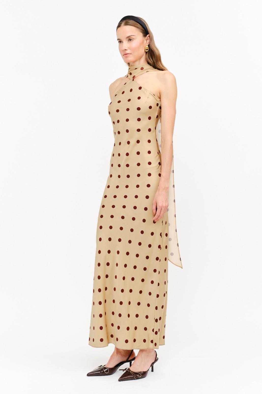 Sand Dot Backless Gown